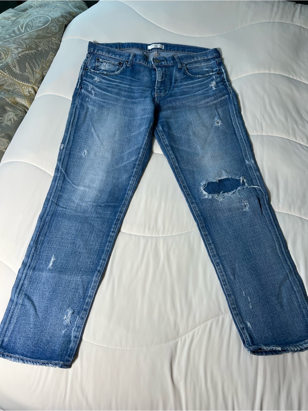 Moussy Women's Straight Leg Distressed Blue Jeans